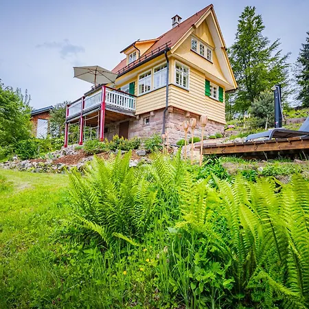 Sonnenhaeusle - Natur. Fernblick. Panorama-sauna. بيت للعطل ساسباشفالدن